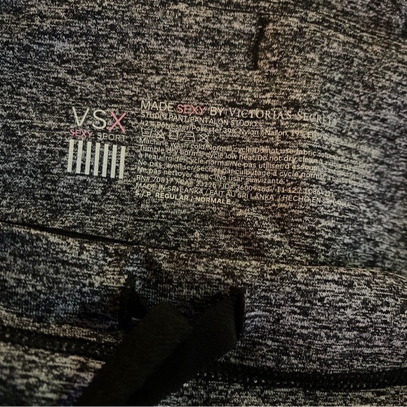 EUC - Victoria Secrets VSX Full Length Leggings - Size Small - Picture 3 of 3